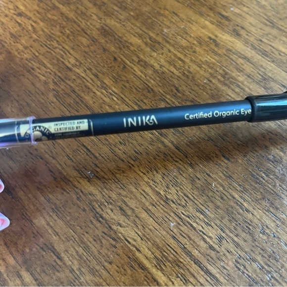 INIKA
ORGANIC MAKEUP 
WORLD'S HIGHEST CERTIFIED
BEAUTY BRAND - Picture 14 of 14